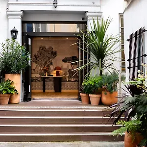 Hotel Kyriad 10 - Canal Saint Martin - Republique, Parijs